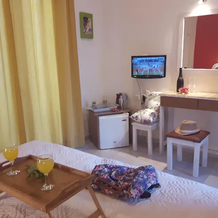Antigoni Hotel 2*